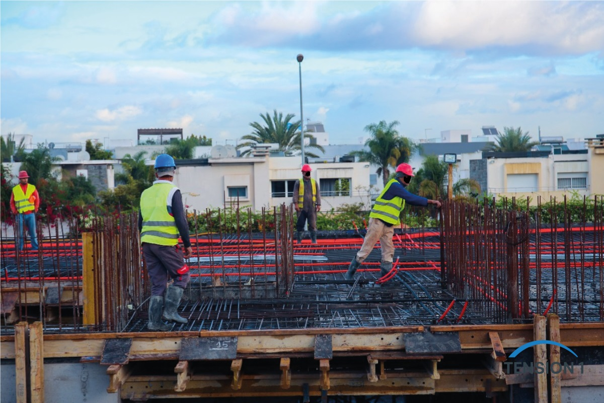 Featured image for How Post-Tensioning Prevents Cracking and Deflection in Long-Span Concrete Structures